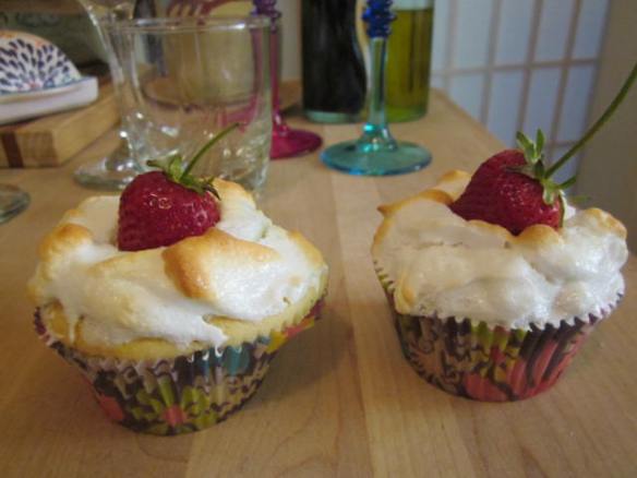 lemonmerenguecupcake1